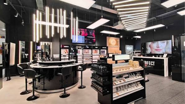 Retail Stores 9