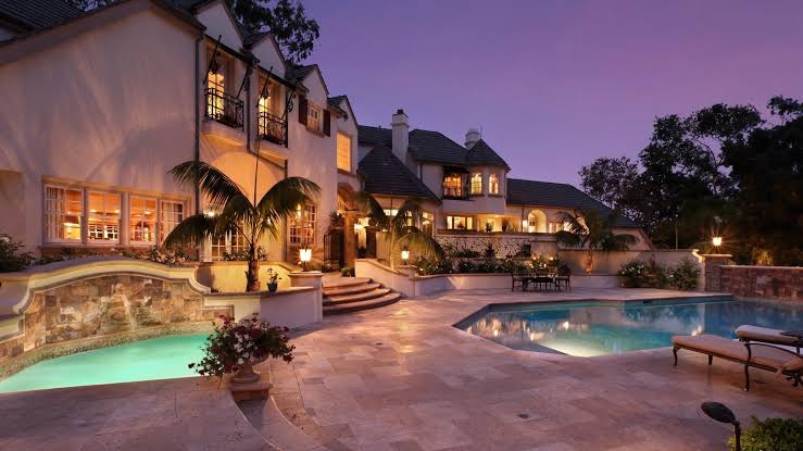 House 3